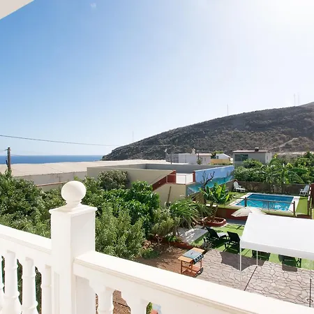 Family House & Private Pool * Puertito de Guimar