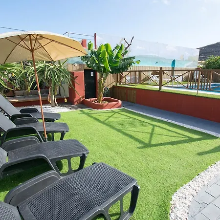 Family House & Private Pool *