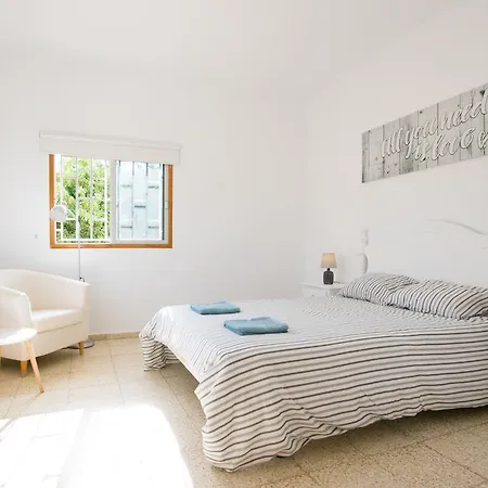 Family House & Private Pool Tatil Evi