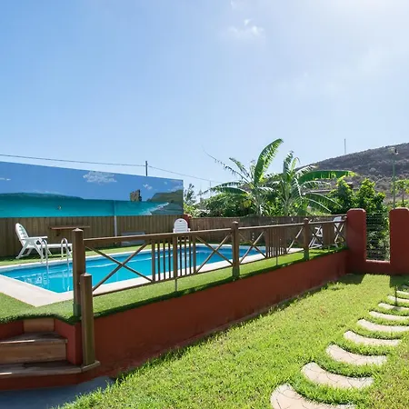 Family House & Private Pool Tatil Evi