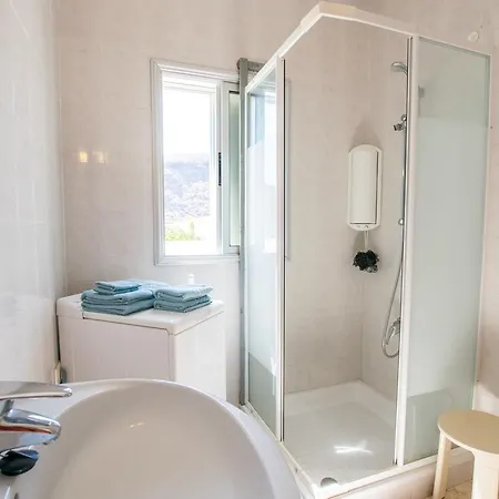 Family House & Private Pool Puertito de Guimar